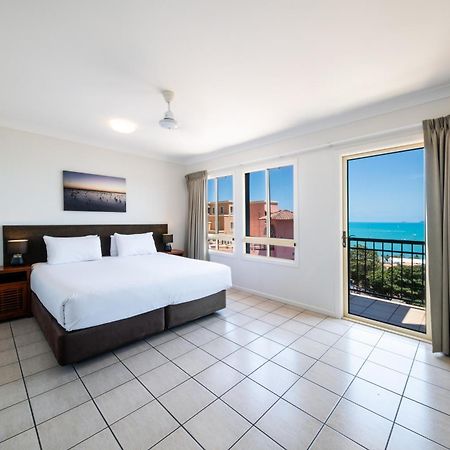 Martinique Whitsunday Resort Airlie Beach Exterior photo
