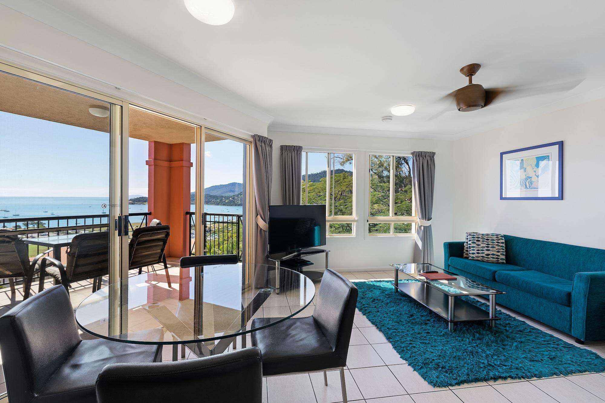 Martinique Whitsunday Resort Airlie Beach Exterior photo